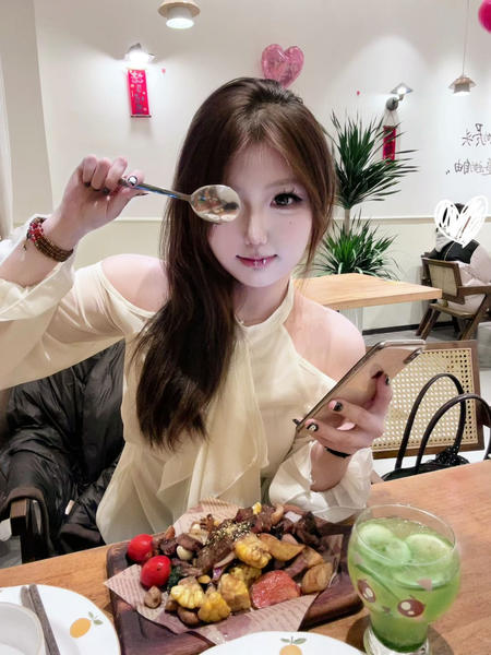 小然大王的主图